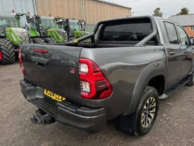 Toyota Hi-Lux GR Sport 2.8 Diesel