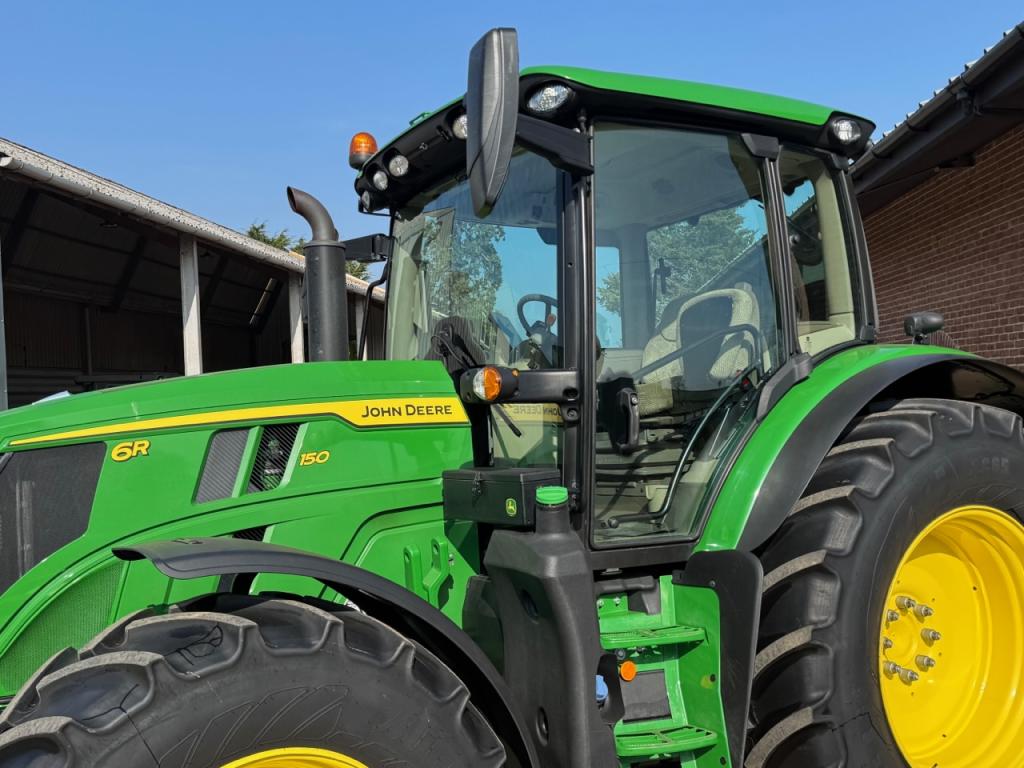 John Deere 6R 150