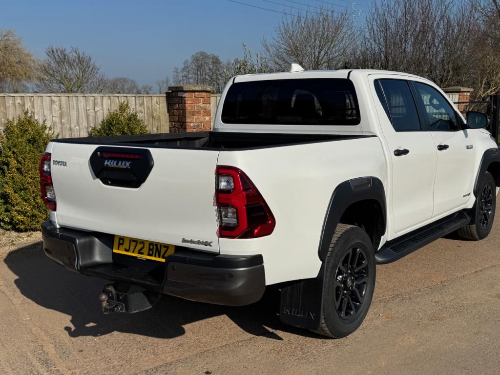 Toyota Hi-Lux Invincible X 2.8 Diesel