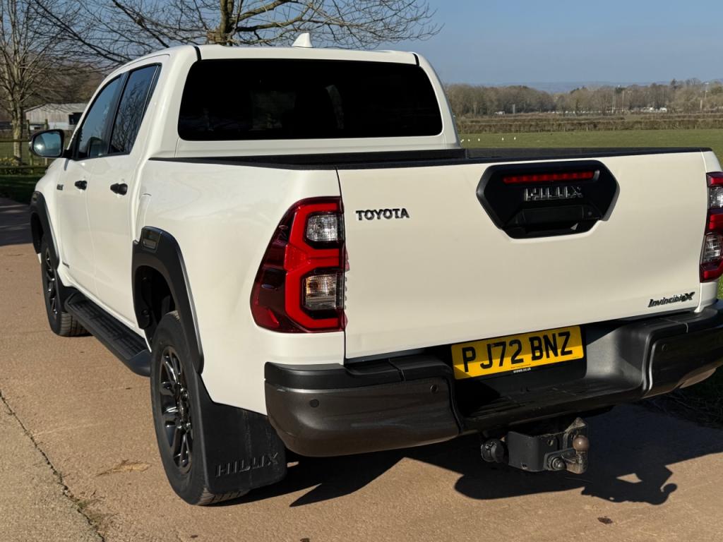 Toyota Hi-Lux Invincible X 2.8 Diesel