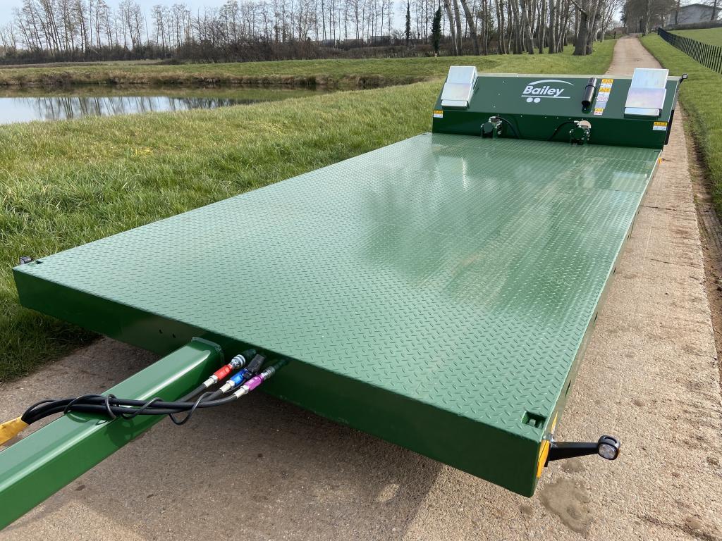 Bailey drop deck 8/48 low loader