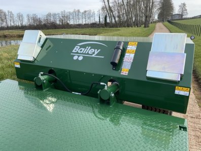 Bailey drop deck 8/48 low loader