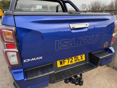 Isuzu D-Max double cab pickup 1.9 Diesel DL40