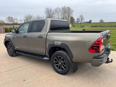 Toyota Hi-Lux Invincible X 2.8 Diesel