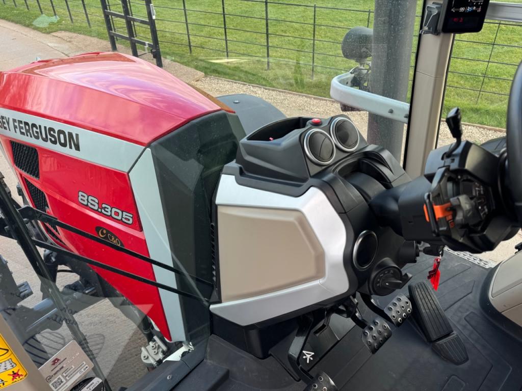 Massey Ferguson 8S.305 Exclusive