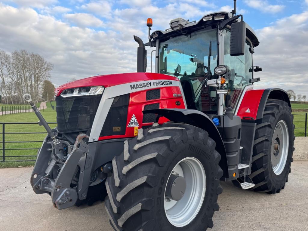 Massey Ferguson 8S.305 Exclusive