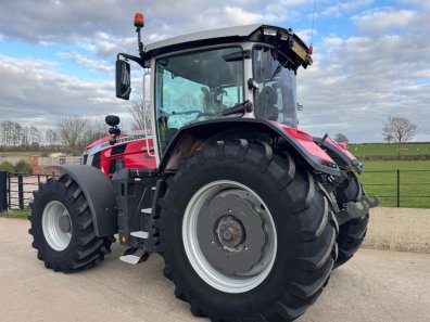 Massey Ferguson 8S.305 Exclusive