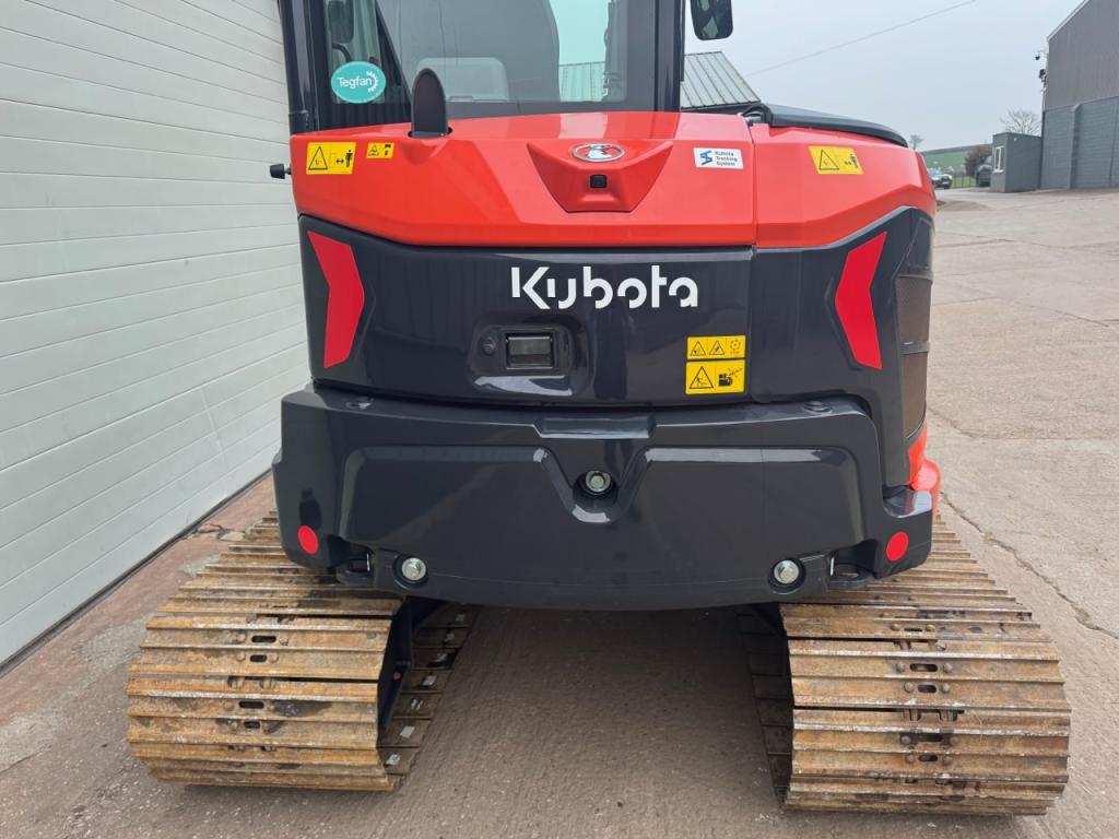 Kubota KX060-5 excavator