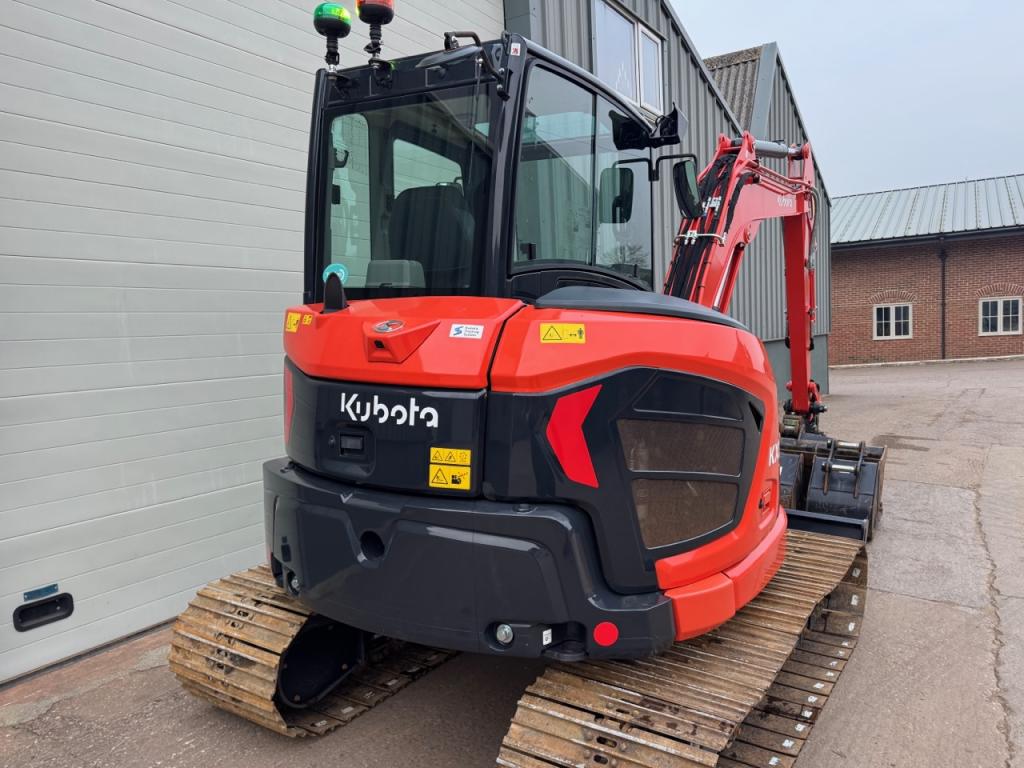 Kubota KX060-5 excavator