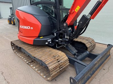 Kubota KX060-5 excavator
