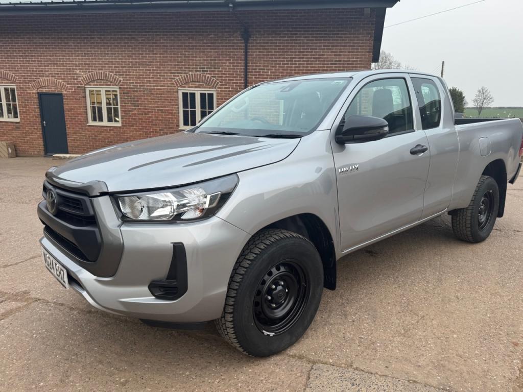 Toyota Hi-Lux Extra cab 2.4 Diesel