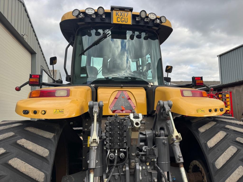 Challenger MT 775E