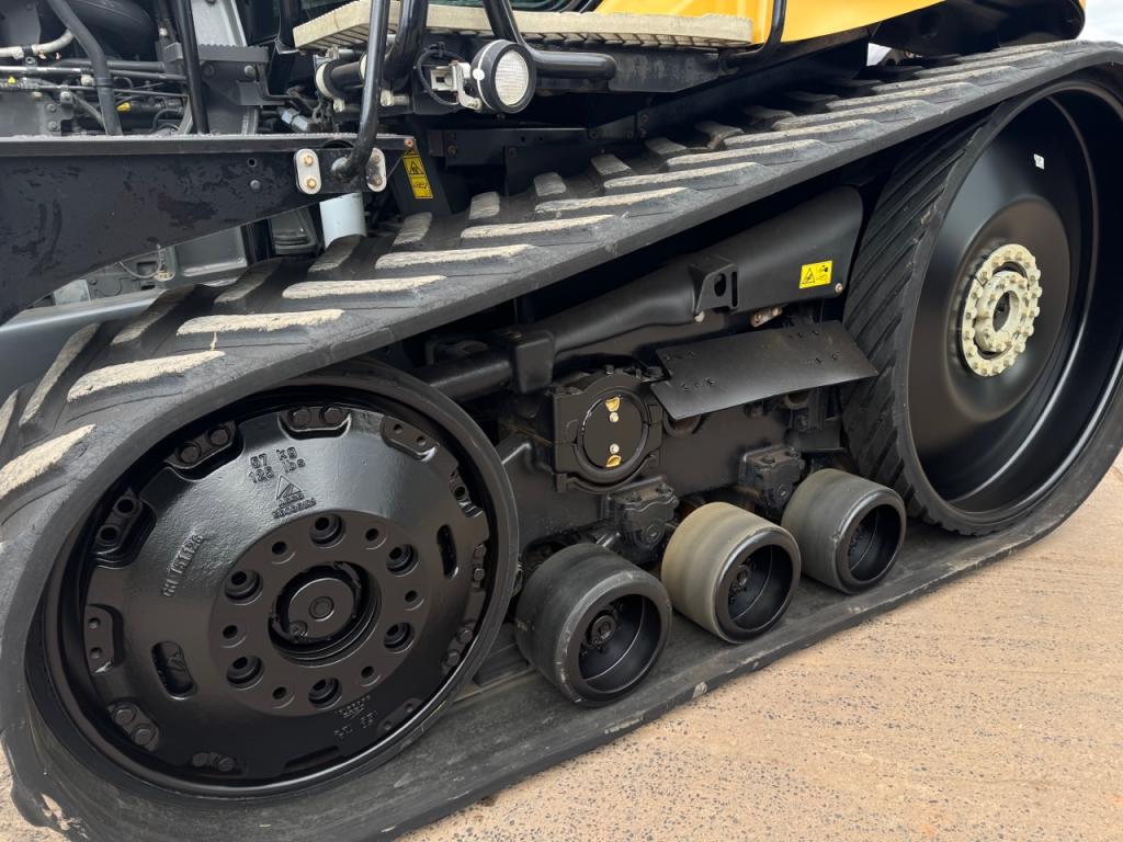 Challenger MT 775E