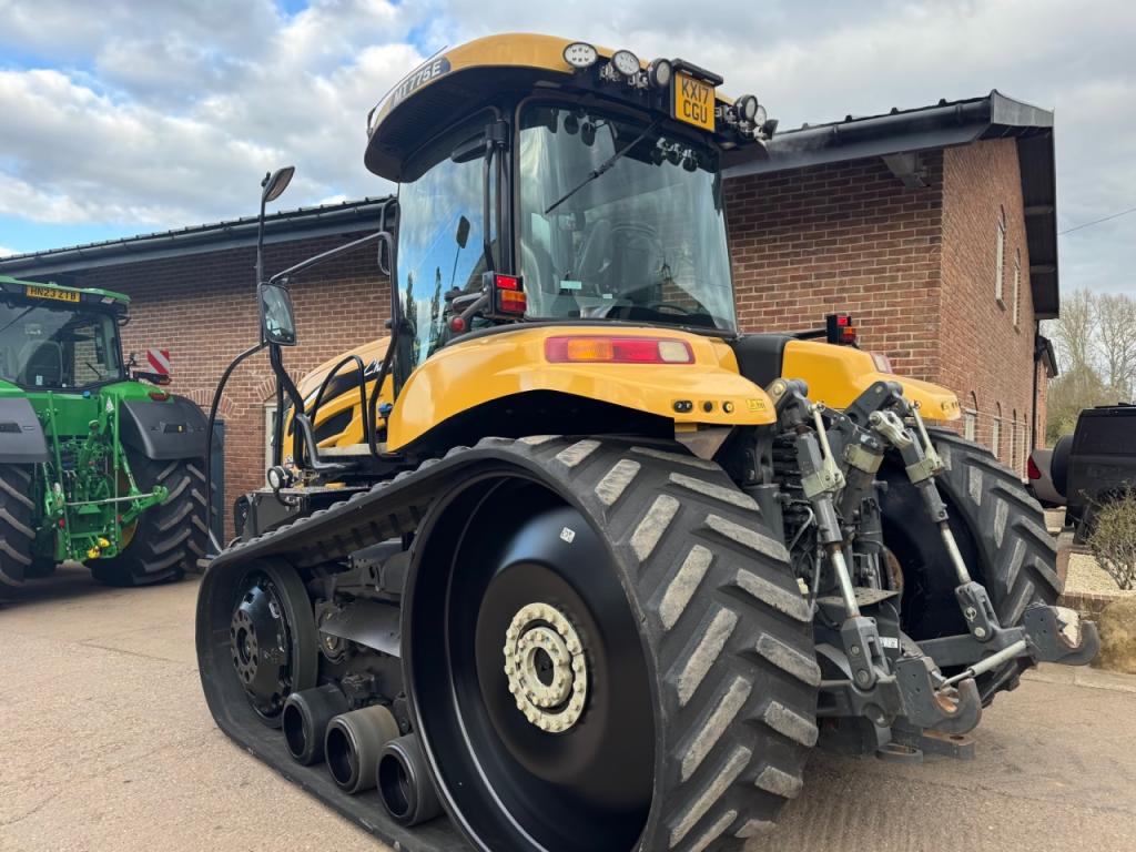 Challenger MT 775E