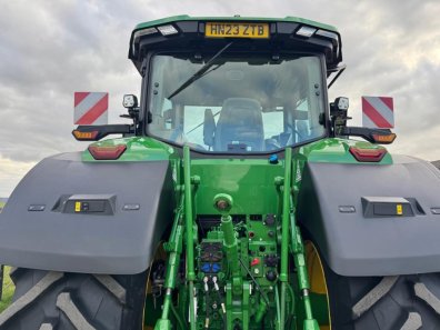 John Deere 7R 310
