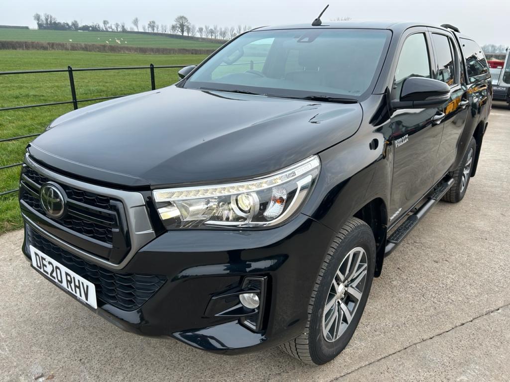 Toyota Hi-Lux Invincible X 2.8 Diesel