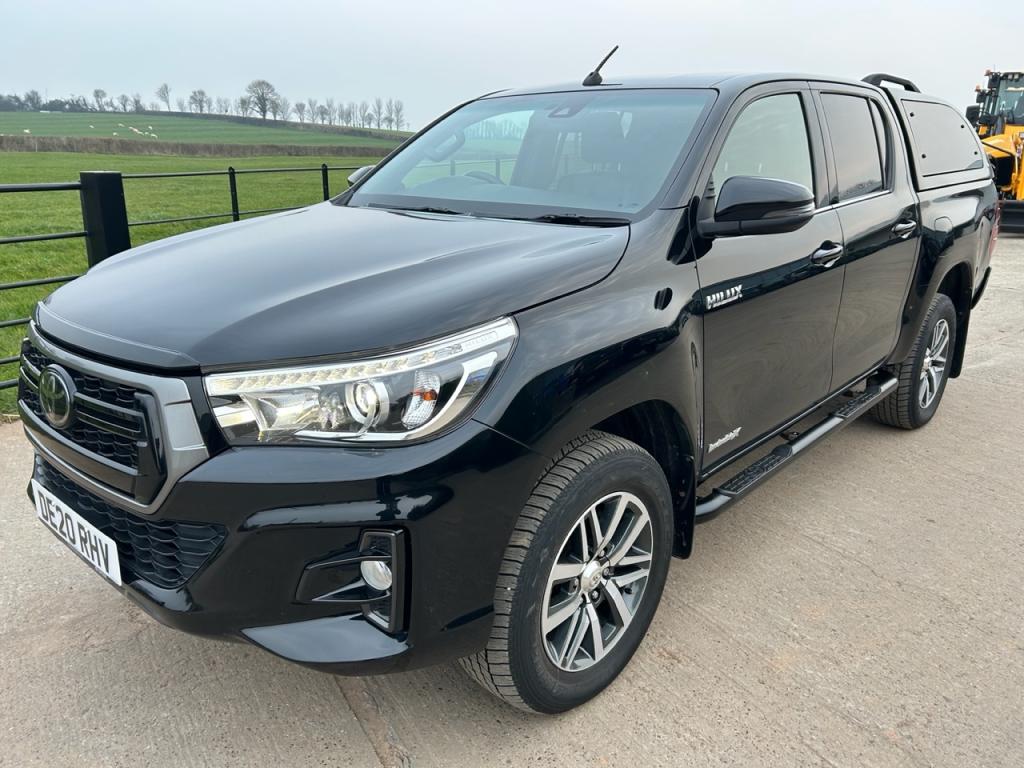 Toyota Hi-Lux Invincible X 2.8 Diesel