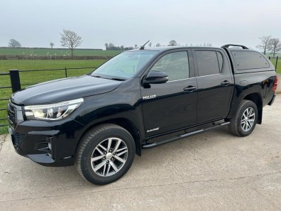 Toyota Hi-Lux Invincible X 2.8 Diesel