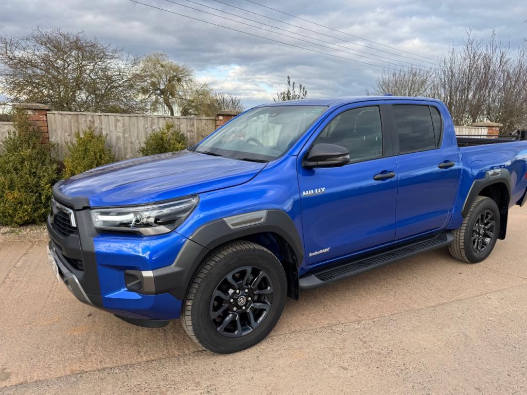 Toyota Hi-Lux Invincible X 2.8 Diesel