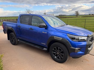 Toyota Hi-Lux Invincible X 2.8 Diesel