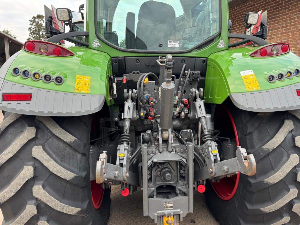 Fendt 724 Profi-Plus