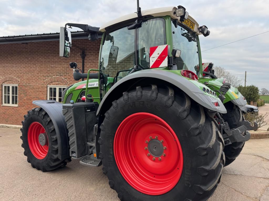 Fendt 724 Profi-Plus