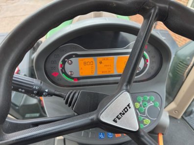 Fendt 724 Profi-Plus