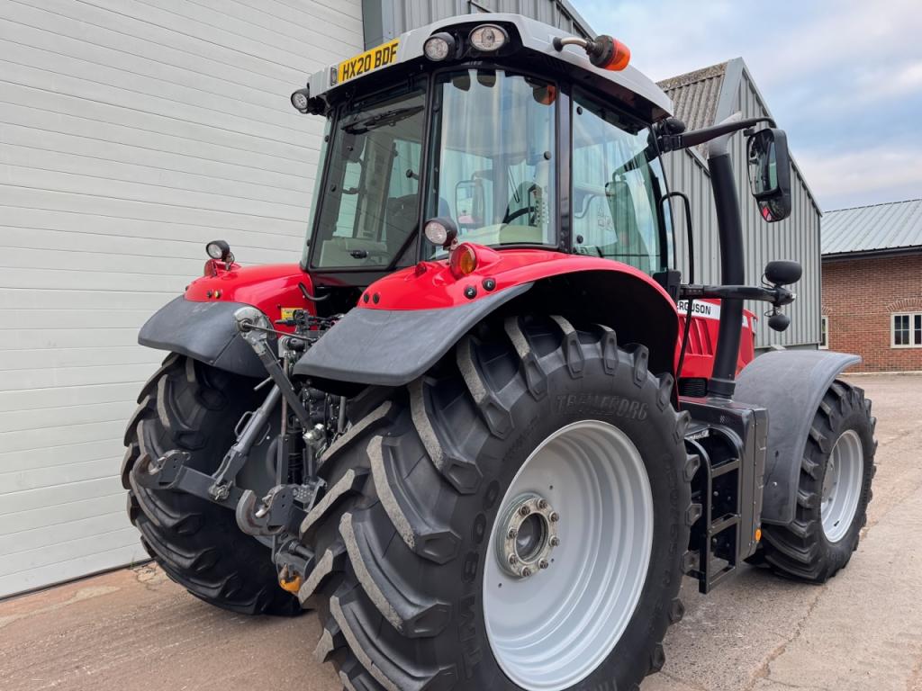 Massey Ferguson 7718S