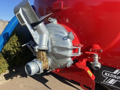 Redrock 3000 Gallon tanker