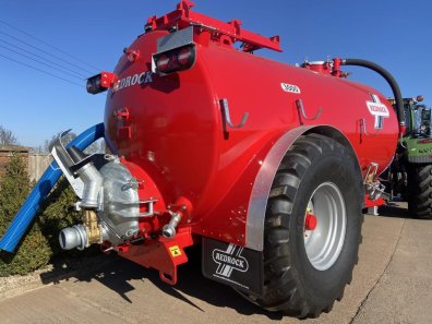 Redrock 3000 Gallon tanker