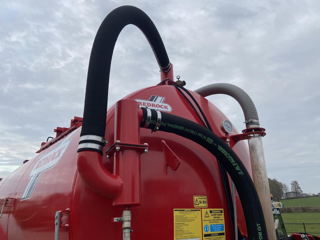 Redrock 3000 Gallon tanker