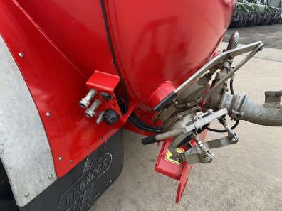 Redrock 3000 Gallon tanker
