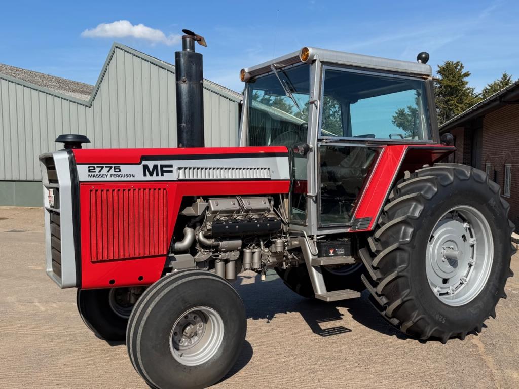 Massey Ferguson 2775