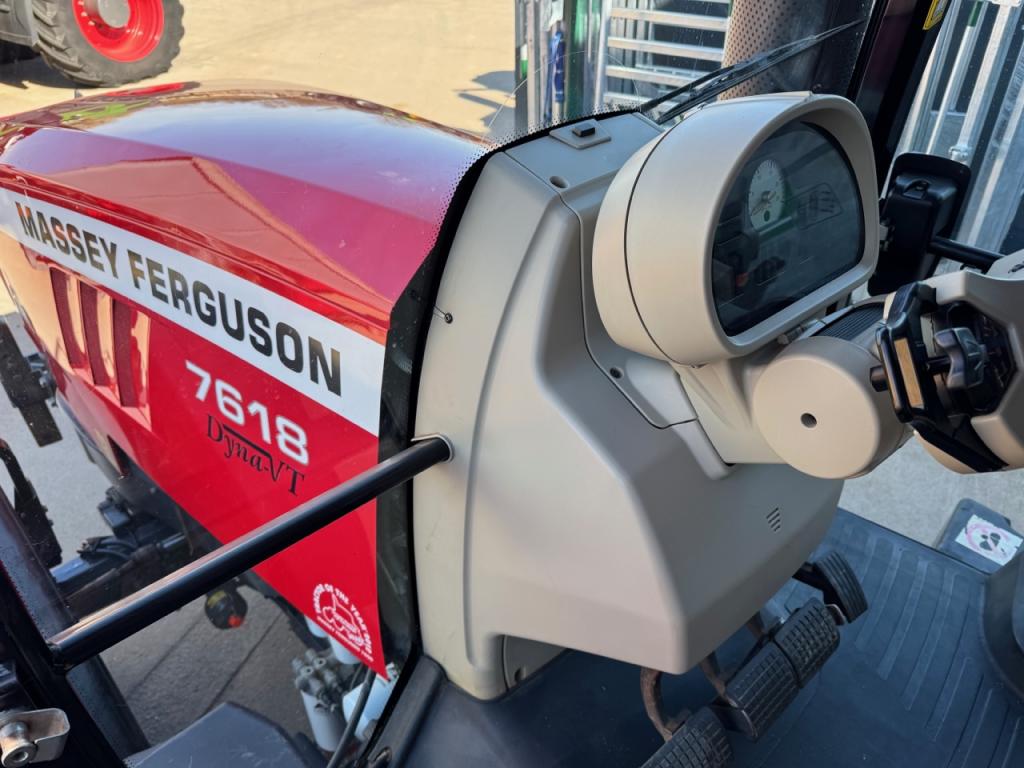Massey Ferguson 7618