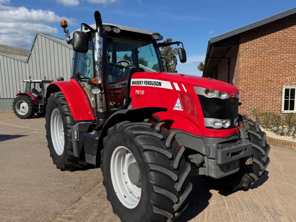 Massey Ferguson 7618