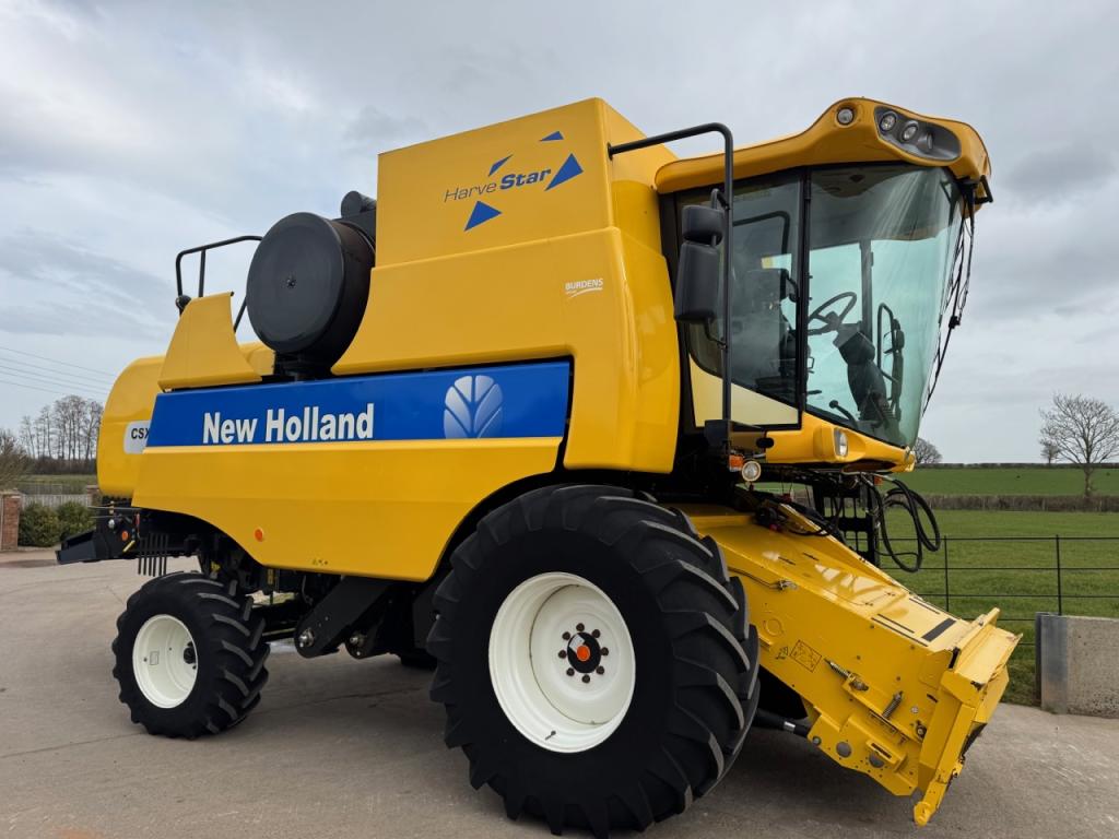 New Holland CSX 7060