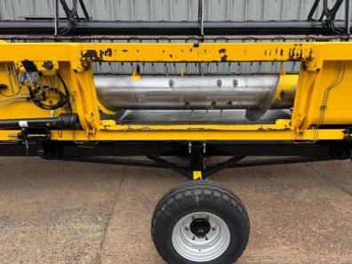 New Holland CSX 7060