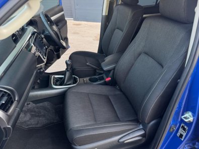 Toyota Hi-Lux Invincible 2.8 diesel