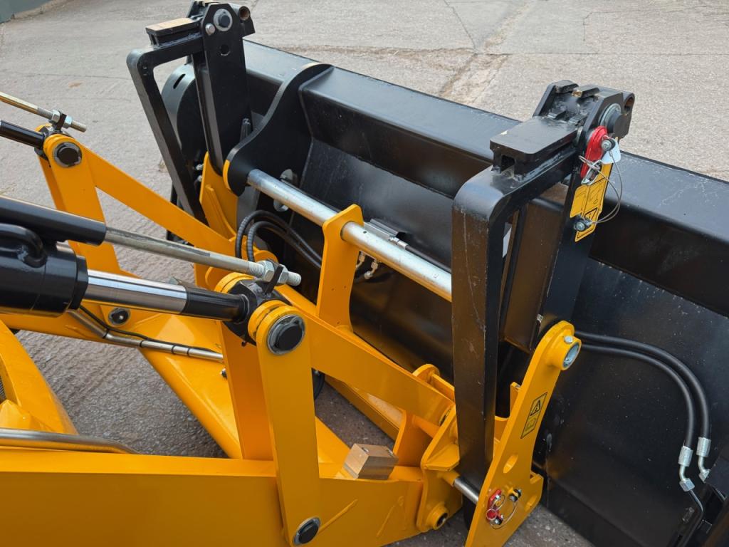 JCB 4CX Sitemaster Pro