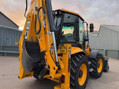JCB 4CX Sitemaster Pro