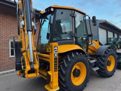 JCB 4CX Sitemaster Pro