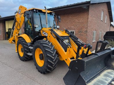 JCB 4CX Sitemaster Pro