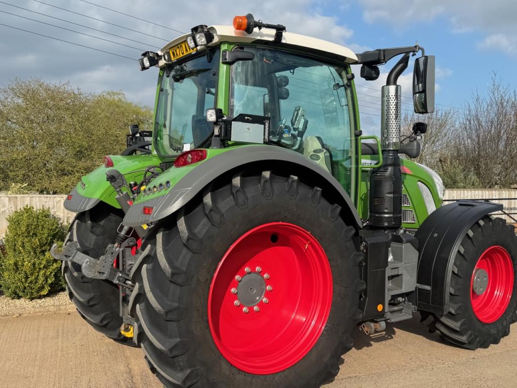 Fendt 724 Profi-Plus
