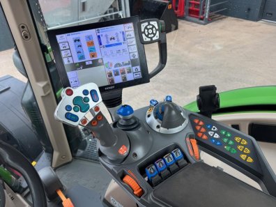 Fendt 724 Profi-Plus