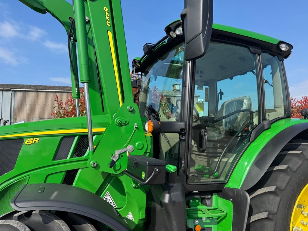 John Deere 6R 150