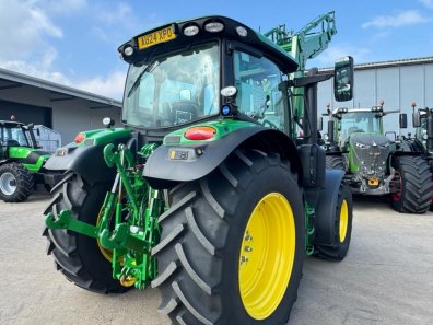 John Deere 6R 150