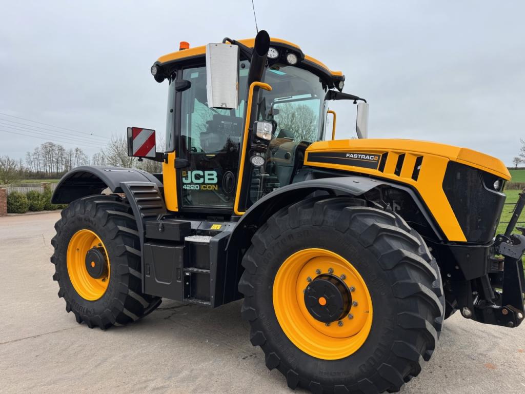 JCB 4220 iCON Fastrac