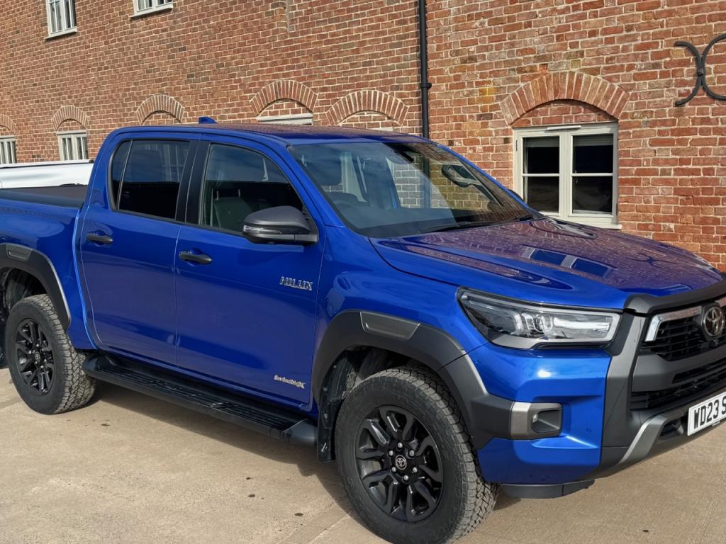 Toyota Hi-Lux Invincible X 2.8 Diesel