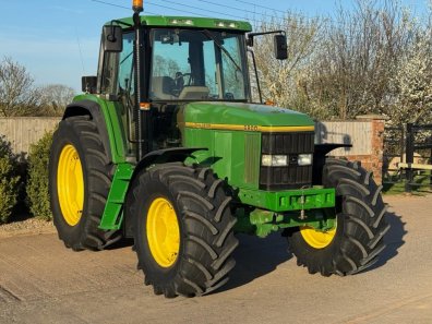 John Deere 6800