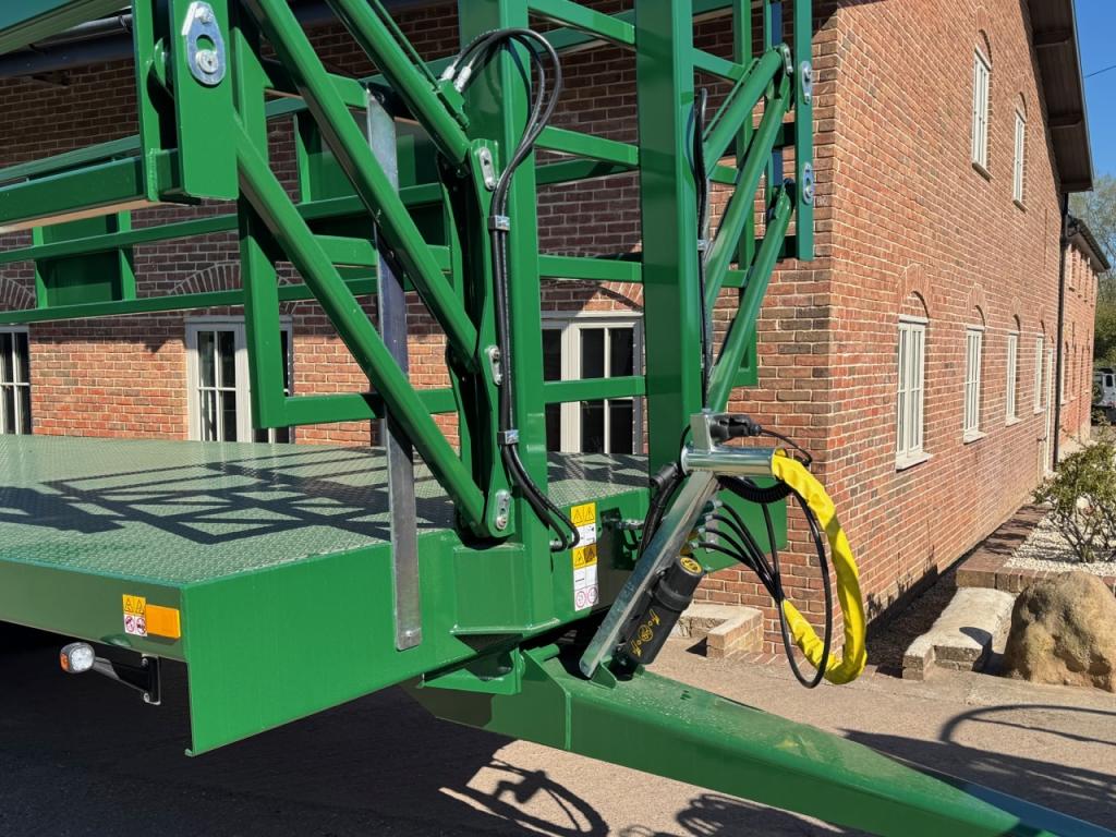 Bailey 14 Ton flat trailer